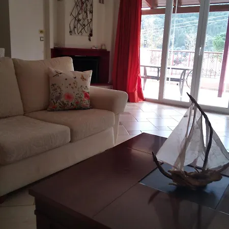 Martha's House Kefalonia شقة